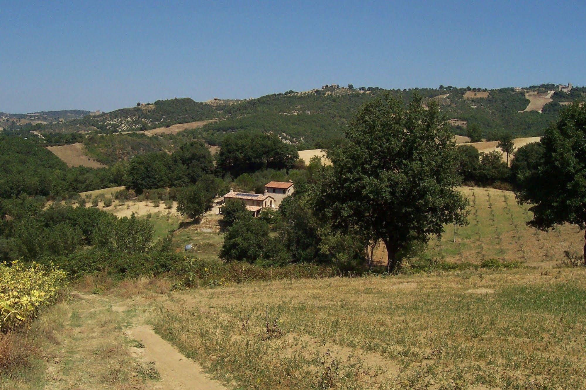 Agriturismo Bio Tra Cielo E Terra Apartment Grutti Екстериор снимка